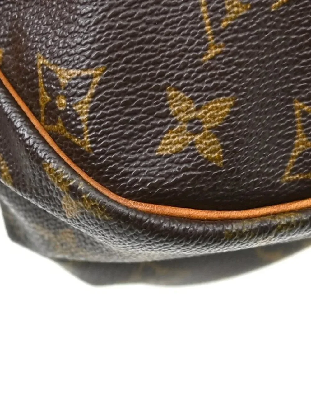 LOUIS VUITTON SAUMUR 35 SHOULDER BAG MONOGRAM